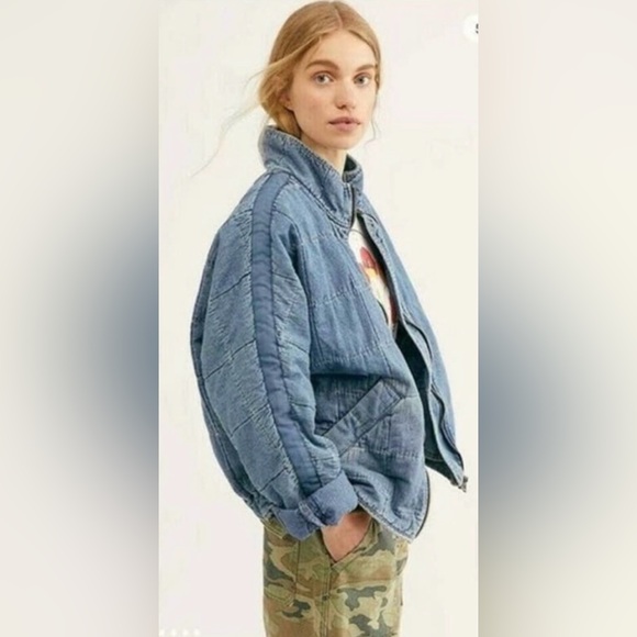 🆕 Free People Dolman Quilted denim Jacket size small - Picture 1 of 16